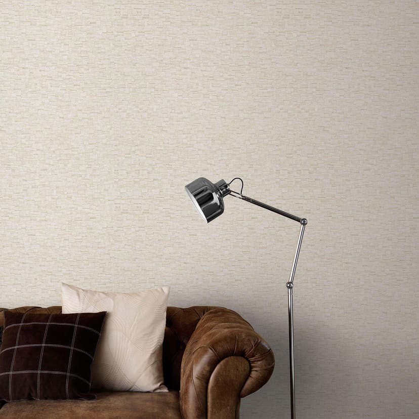 Carta da parati in tessuto non tessuto di colore beige con trama fine, sottilmente moderna e senza tempo