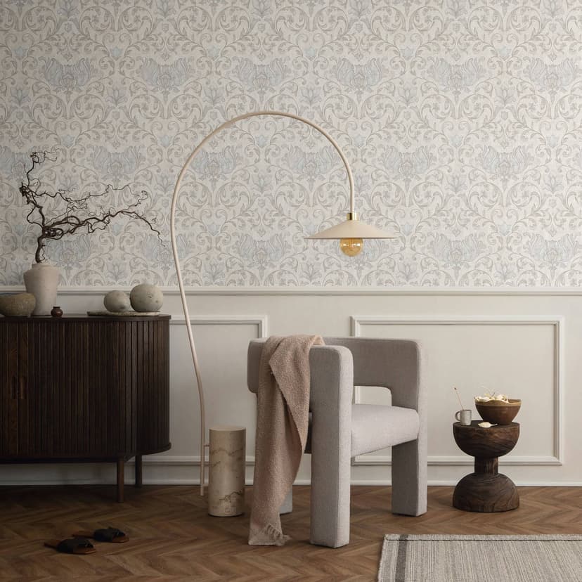Carta da parati in tessuto non tessuto con fiori, foglie e motivi floreali ornamentali grigio lucido, beige