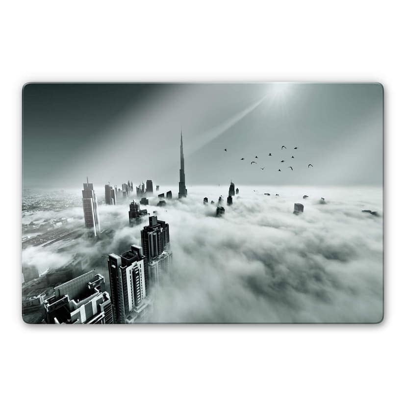Glasbild Naufal - Wolkenstadt