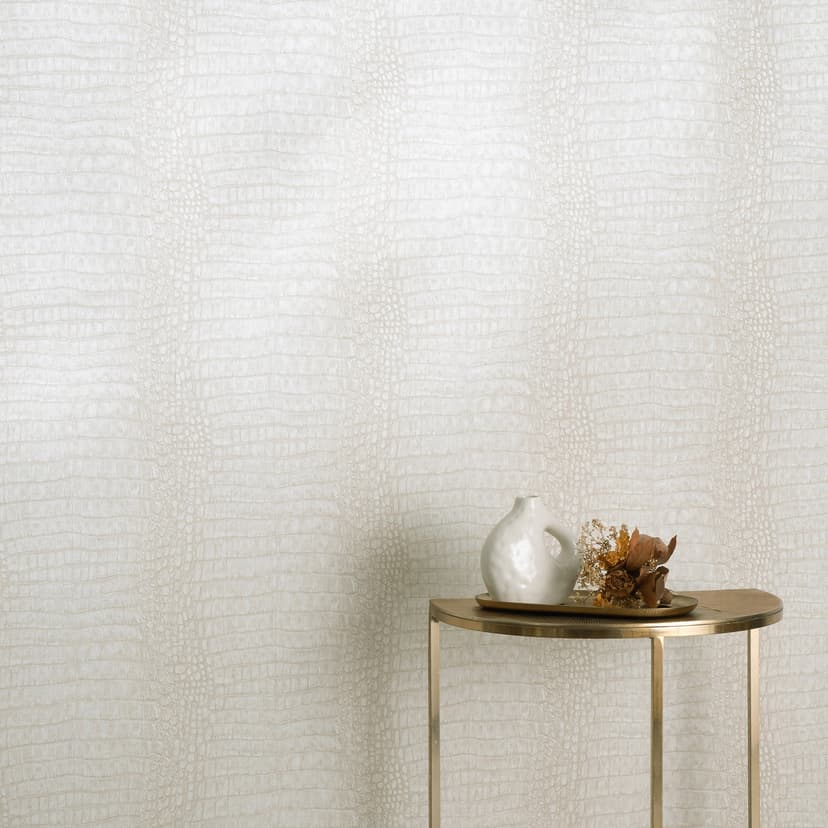 Carta da parati in tessuto non tessuto in beige con effetto coccodrillo, texture sottilmente moderna ed elegante