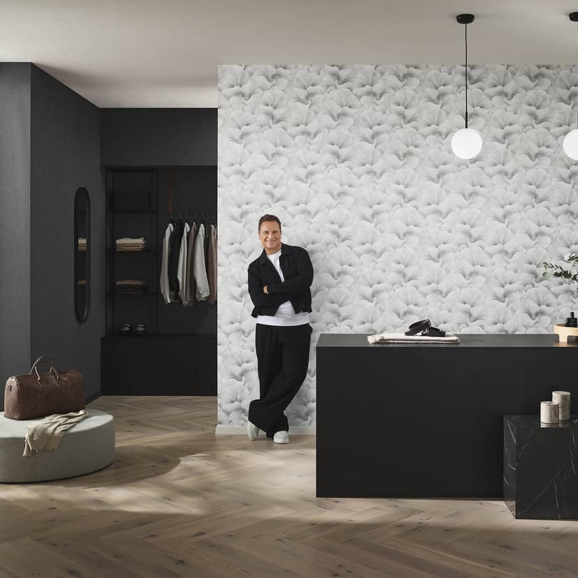 Guido Maria Kretschmer Carta da parati a motivi floreali Floral Glow Fashion for Walls 5 grigio chiaro