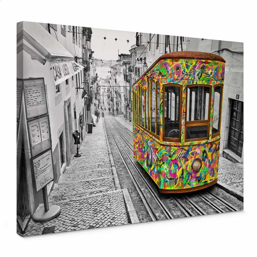 Stampa su tela Ben Heine - Tram a Lisbona