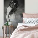 Fotomurale - Mest - Donna in grigio