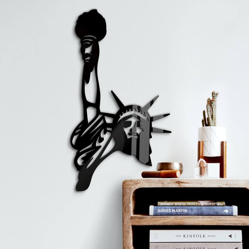Decori in acrilico – Lady Libertà