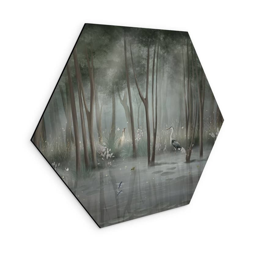 Stampe esagonali per pareti, foresta di nuvole al lago con airone in verde - Ms Tiff - Aluminium Dib