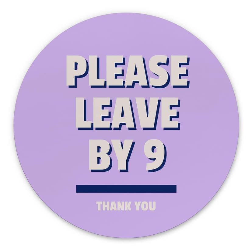 Decorazione murale in Dibond Please leave by 9 - Fritsch