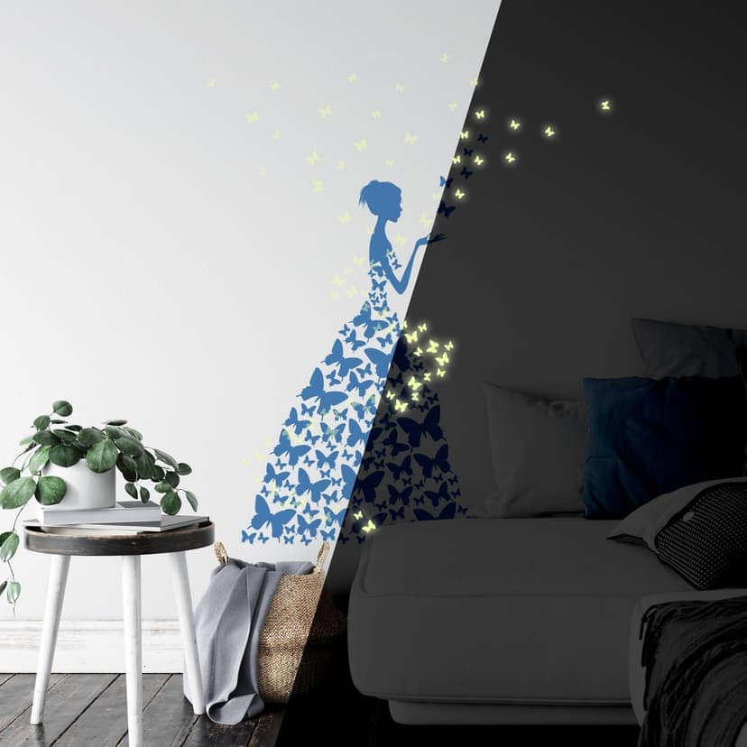 Adesivo murale - Lady con farfalle + stelle luminose