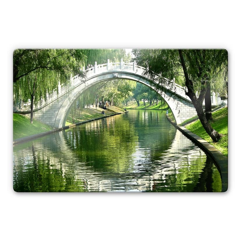 Ponte sul fiume