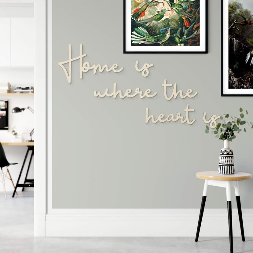Scritta in legno Home is where the heart is