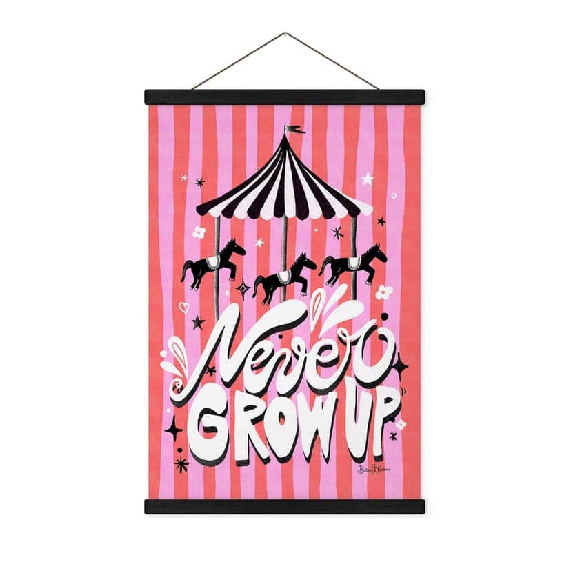 Poster tessile Never grow up - Bloom