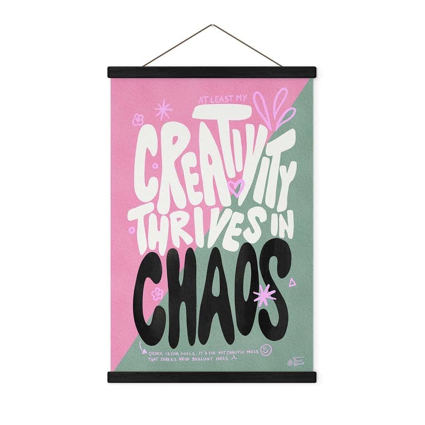 Poster tessile Creativity thrives in Chaos - Bloom